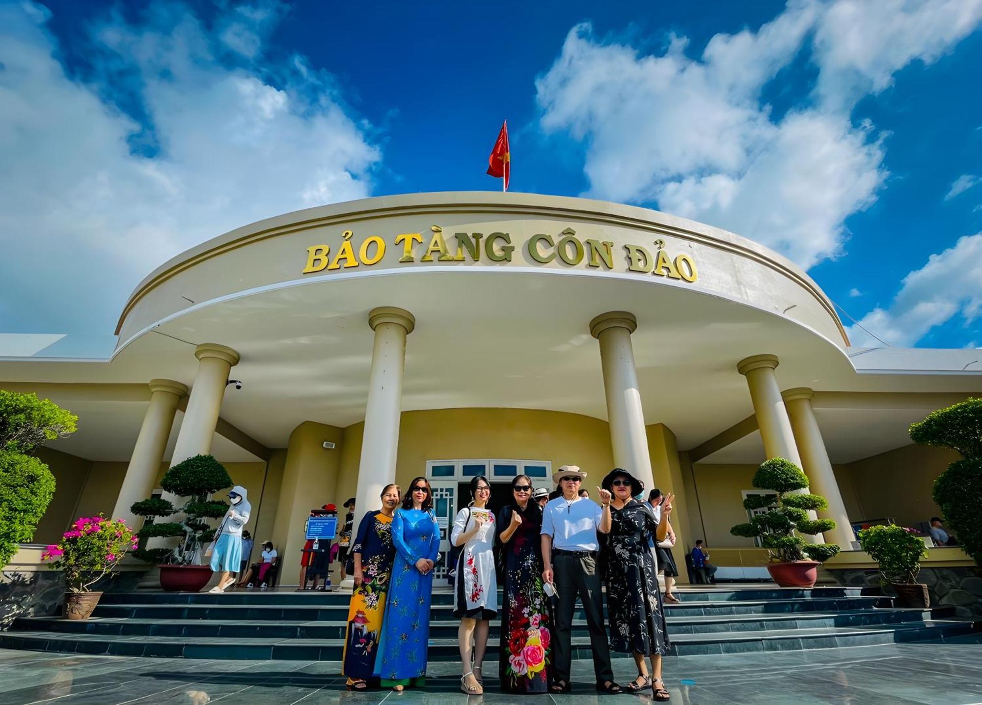 Duy Canh Homestay Chi Khu Co Ong Zewnętrze zdjęcie
