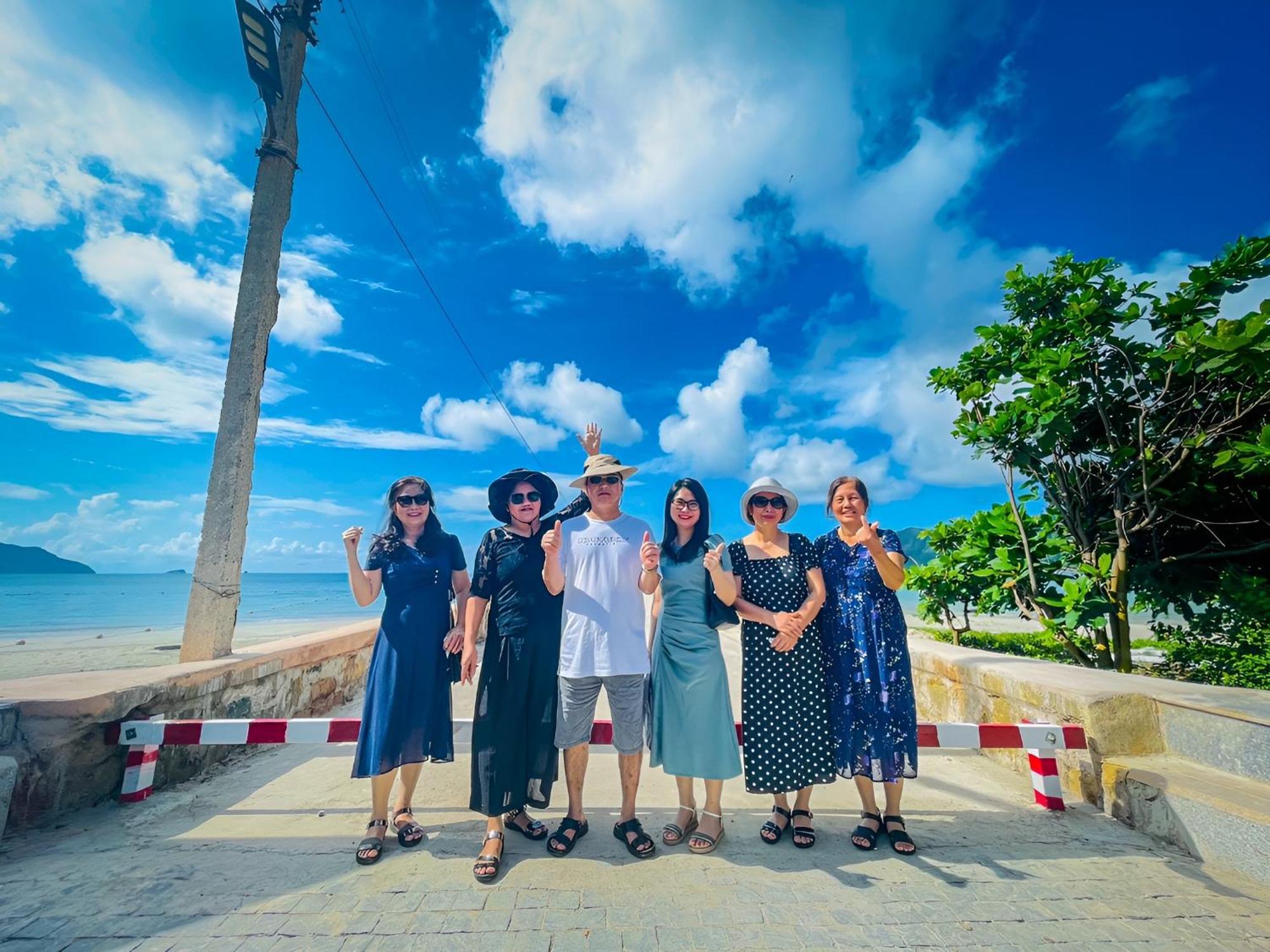Duy Canh Homestay Chi Khu Co Ong Zewnętrze zdjęcie